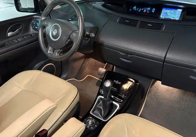 Renault Espace view 7