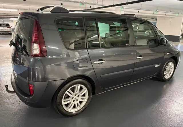 Renault Espace view 3
