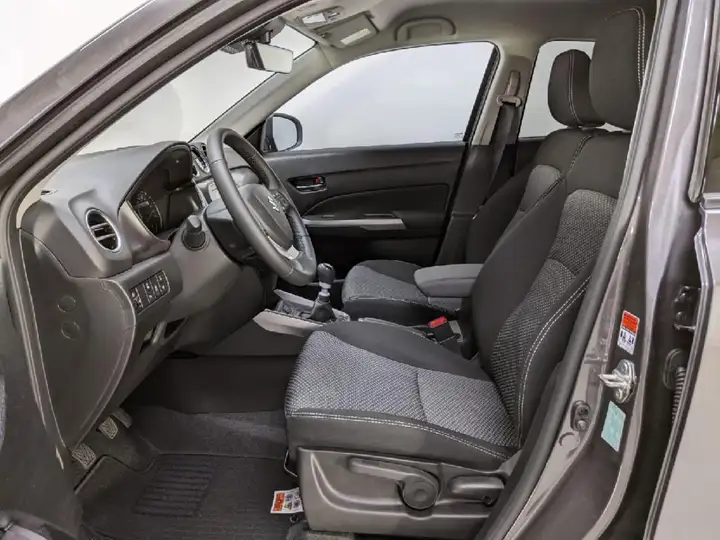 Suzuki Vitara 2026, foto 25