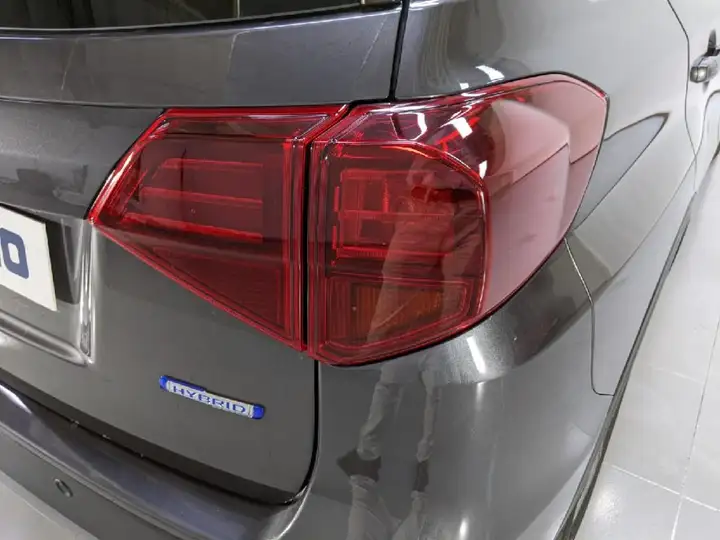 Suzuki Vitara 2026, foto 18