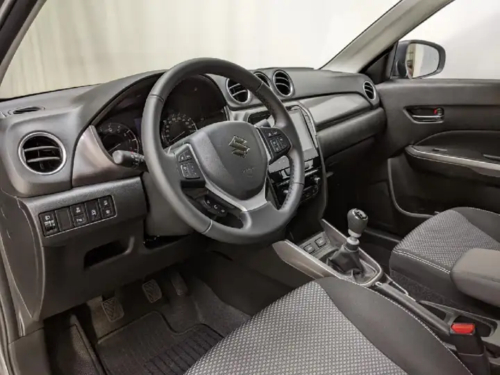 Suzuki Vitara 2026, foto 28