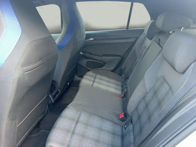 Volkswagen Golf view 13