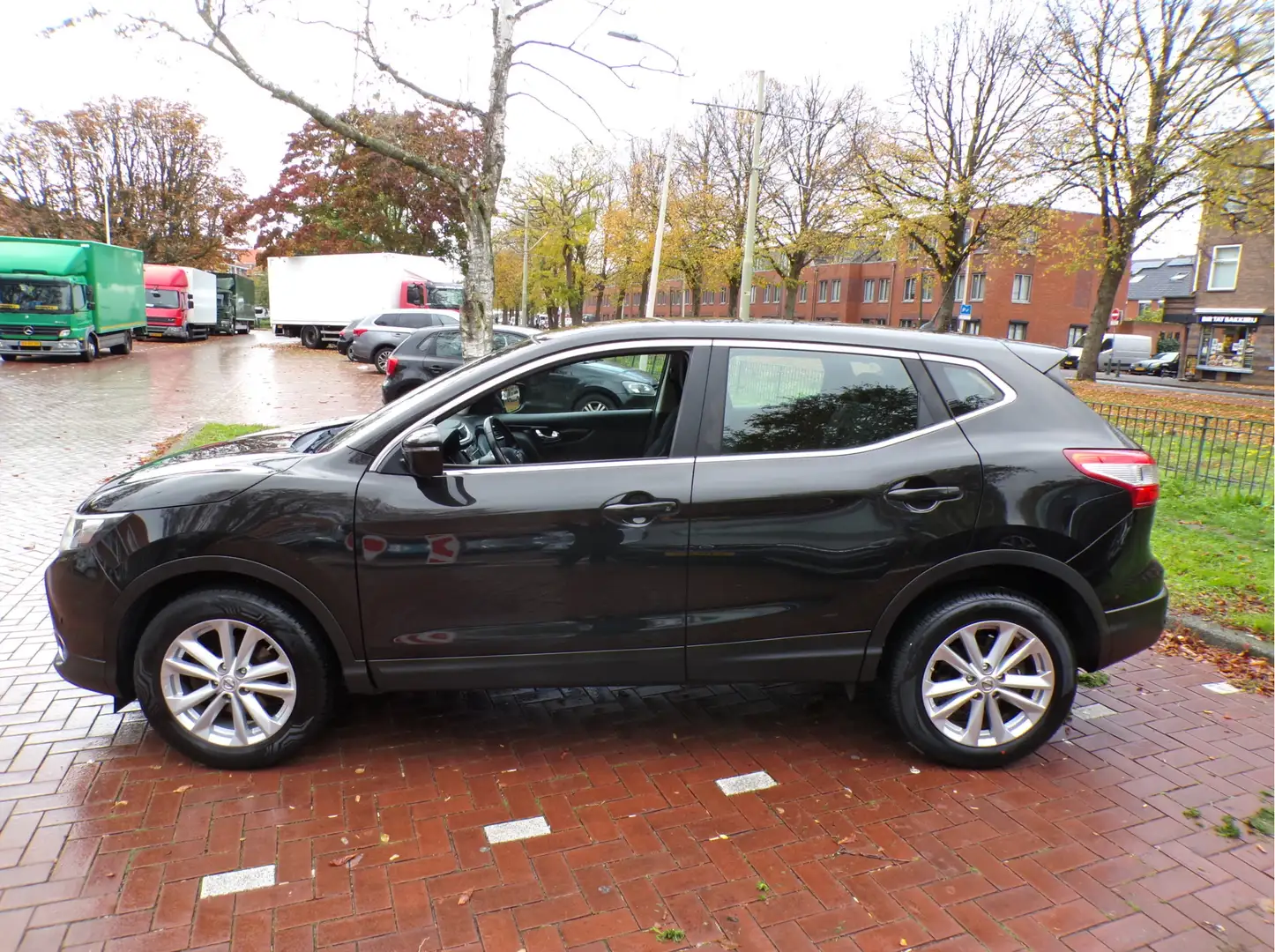 Nissan Qashqai 1.2 Acenta AUTOMAAT NL AUTO ORG KM NAP AANTOONBAAR Schwarz - 2
