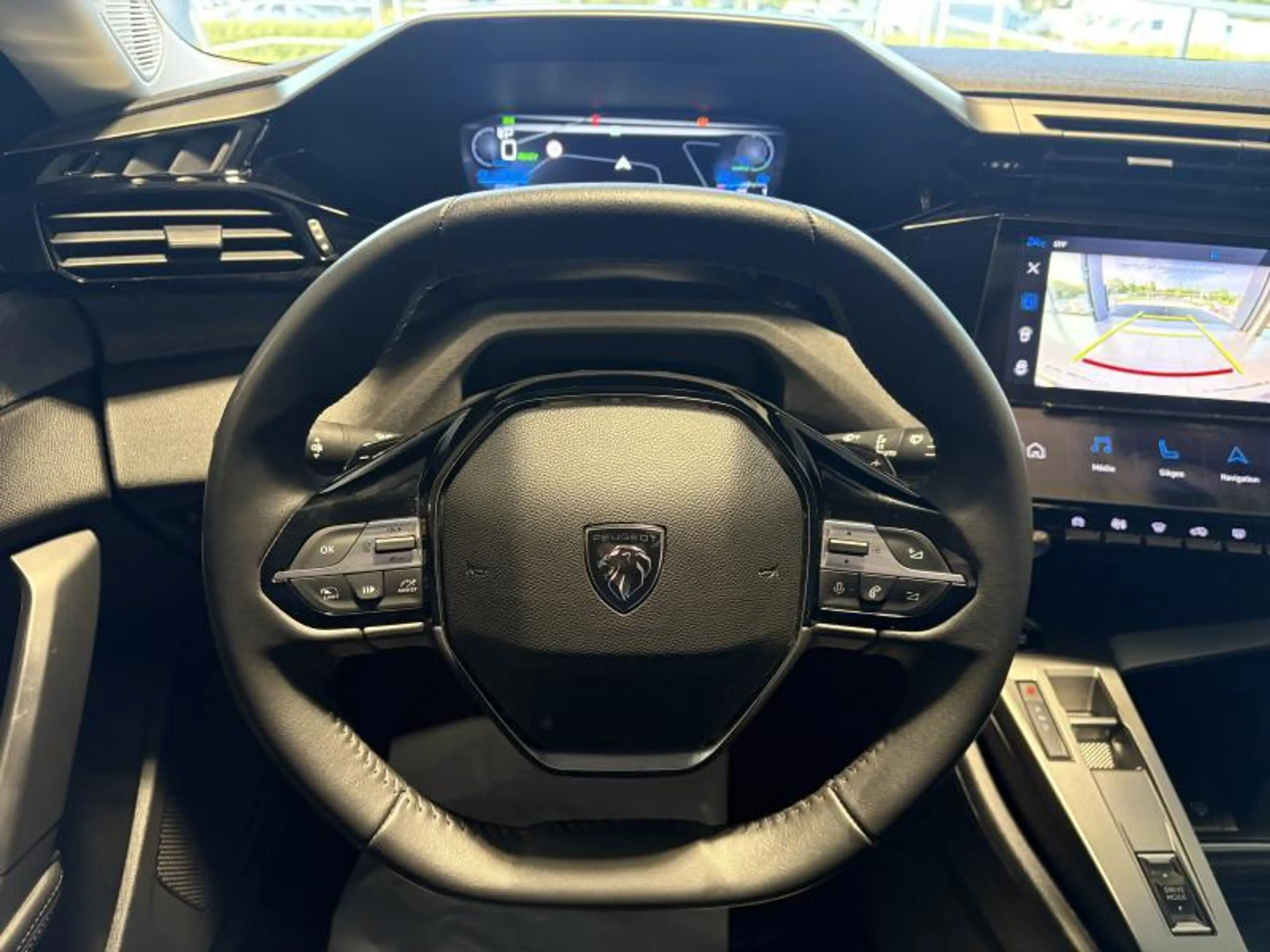 Peugeot 408 ALLURE - GPS-CAMERA - SIEGES CHAUFFANTS — photo 12