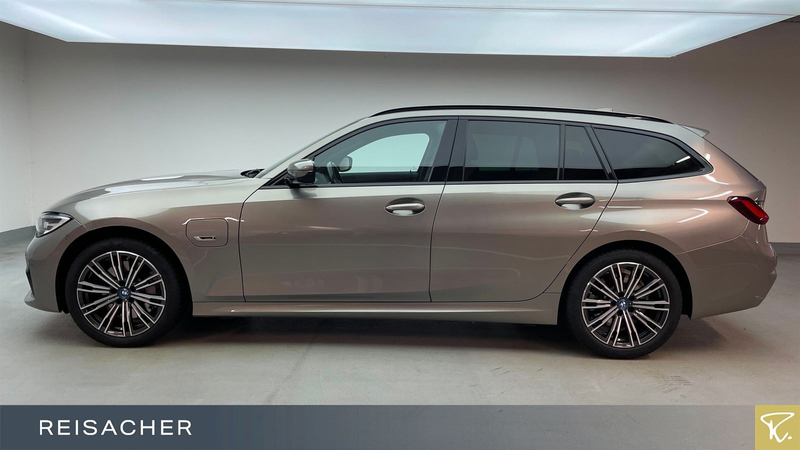 BMW 330 e A xDrive Tou M-Sport,LCProf,Keyless,SpSitze — photo 9