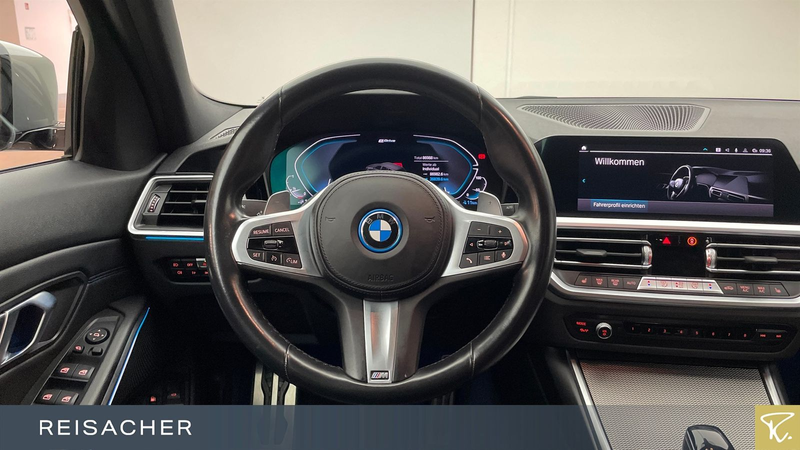 BMW 330 e A xDrive Tou M-Sport,LCProf,Keyless,SpSitze — photo 5
