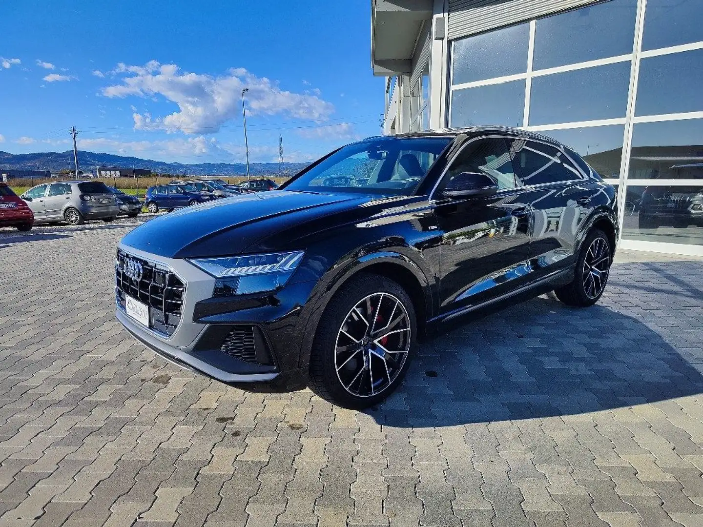 Audi Q8 50 TDI 286 CV quattro tiptronic Sport Schwarz - 1