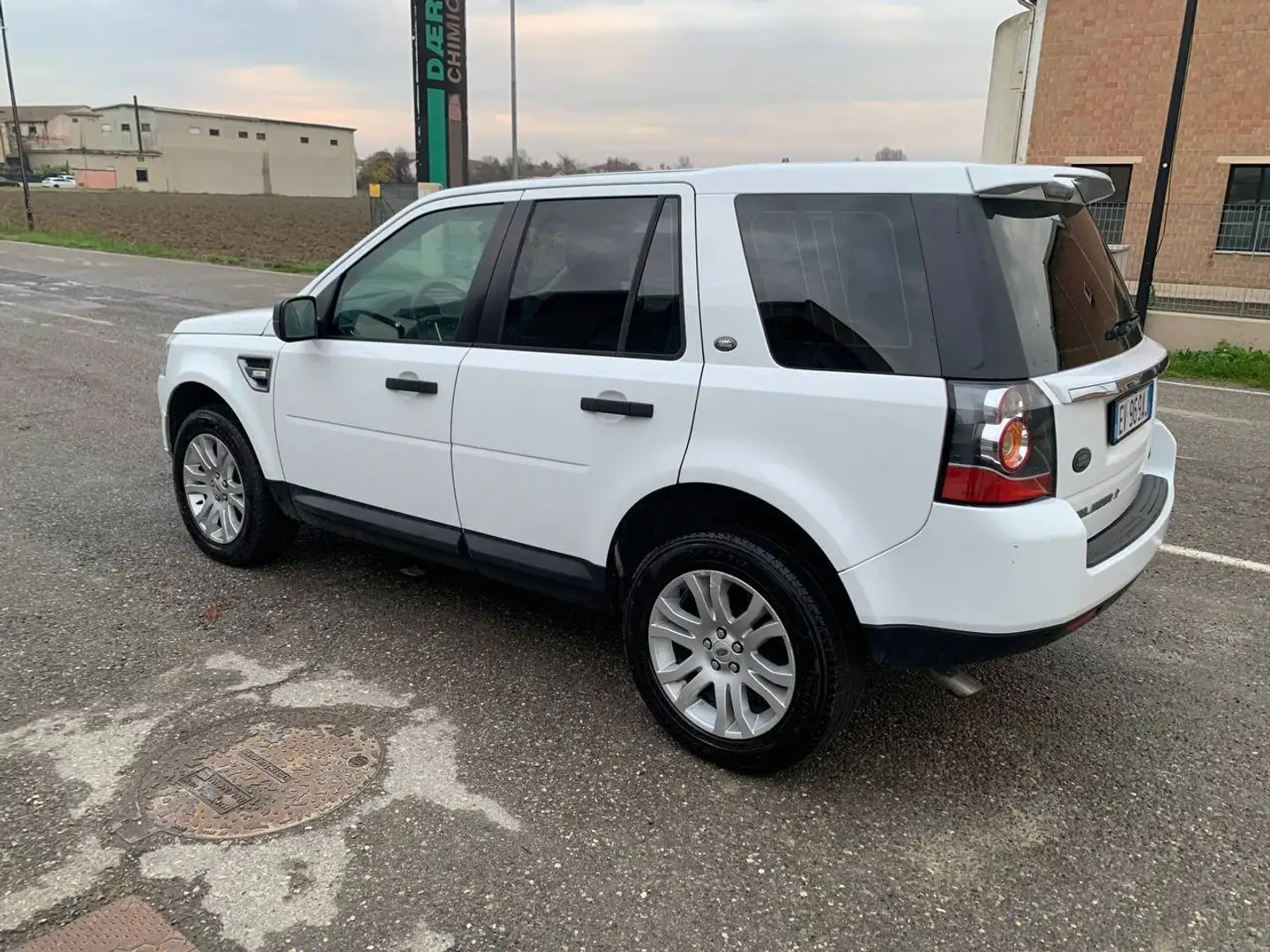 Land Rover Freelander Freelander II 2.2 td4 SE 4wd 150cv Weiß - 2