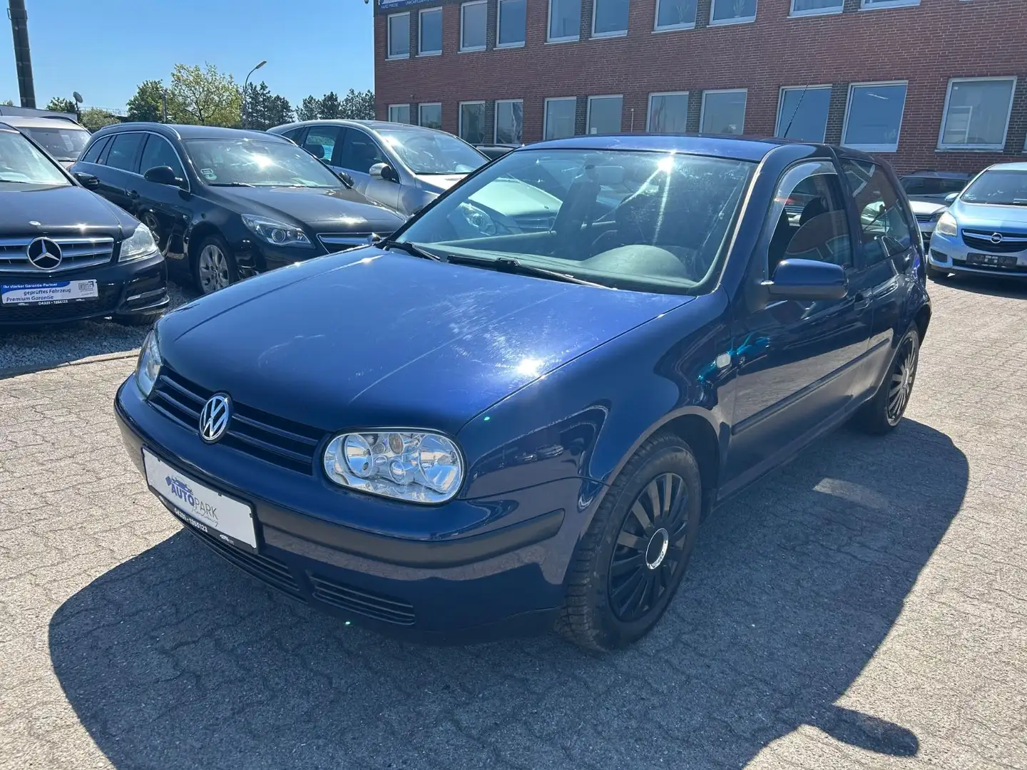 Volkswagen Golf IV 1.6 *Automatik Beige - 1