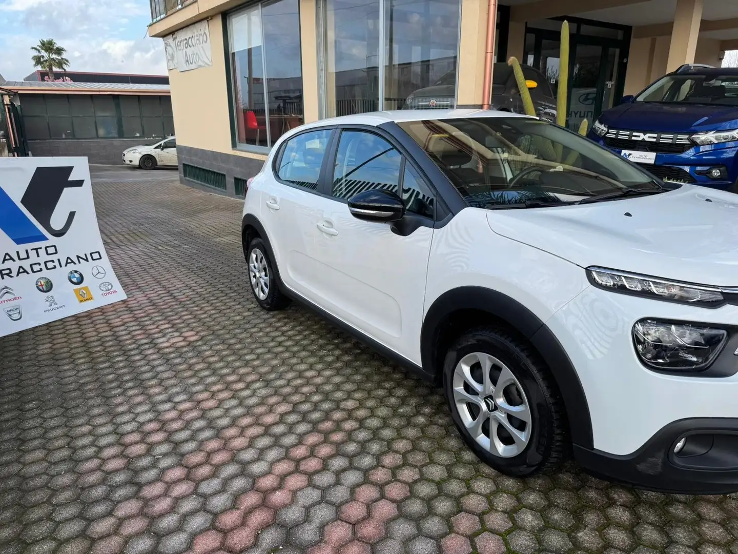 Citroen C3 C3 III 2017 1.2 GPL Feel s Blanc - 2