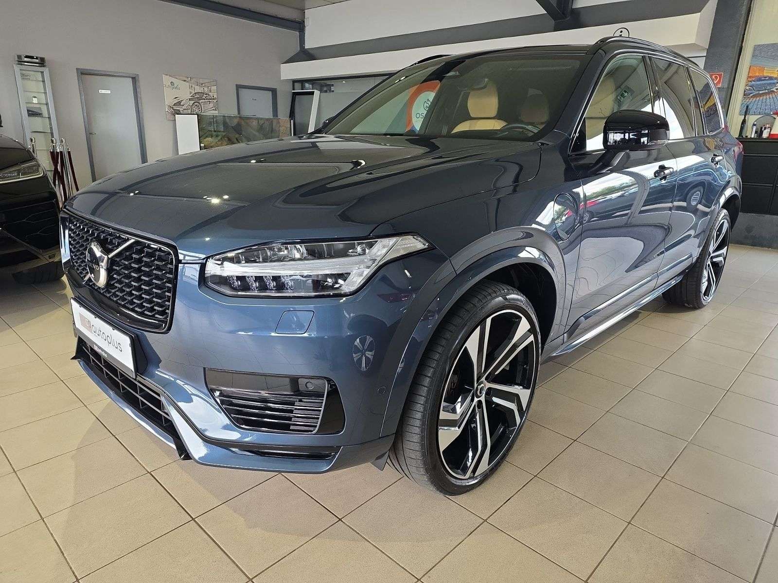 2022 Volvo XC90