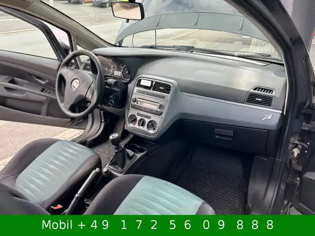 Fiat Grande Punto view 11