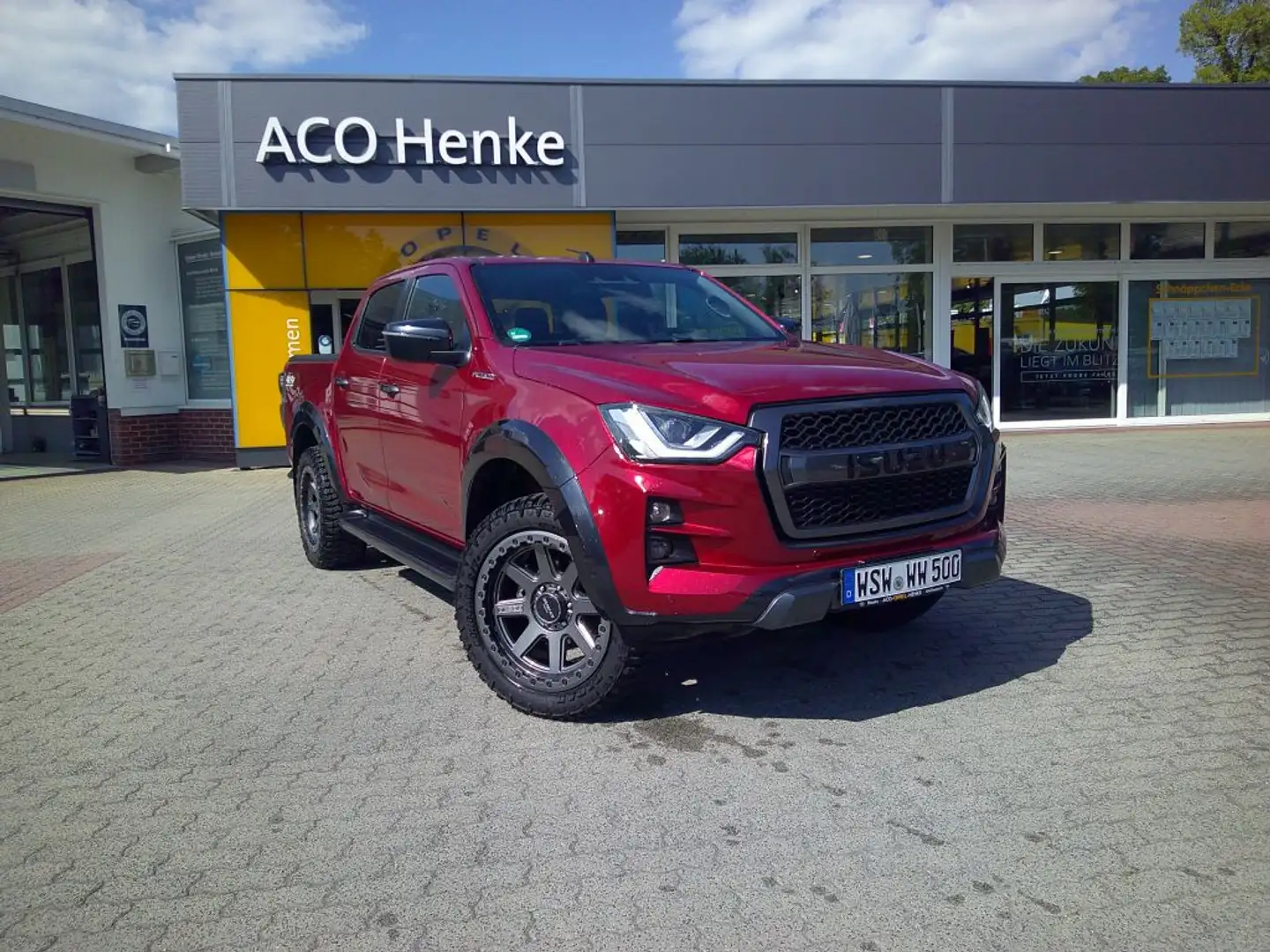 Isuzu D-Max Double Cab 4WD Autm. V-Cross Rojo - 1