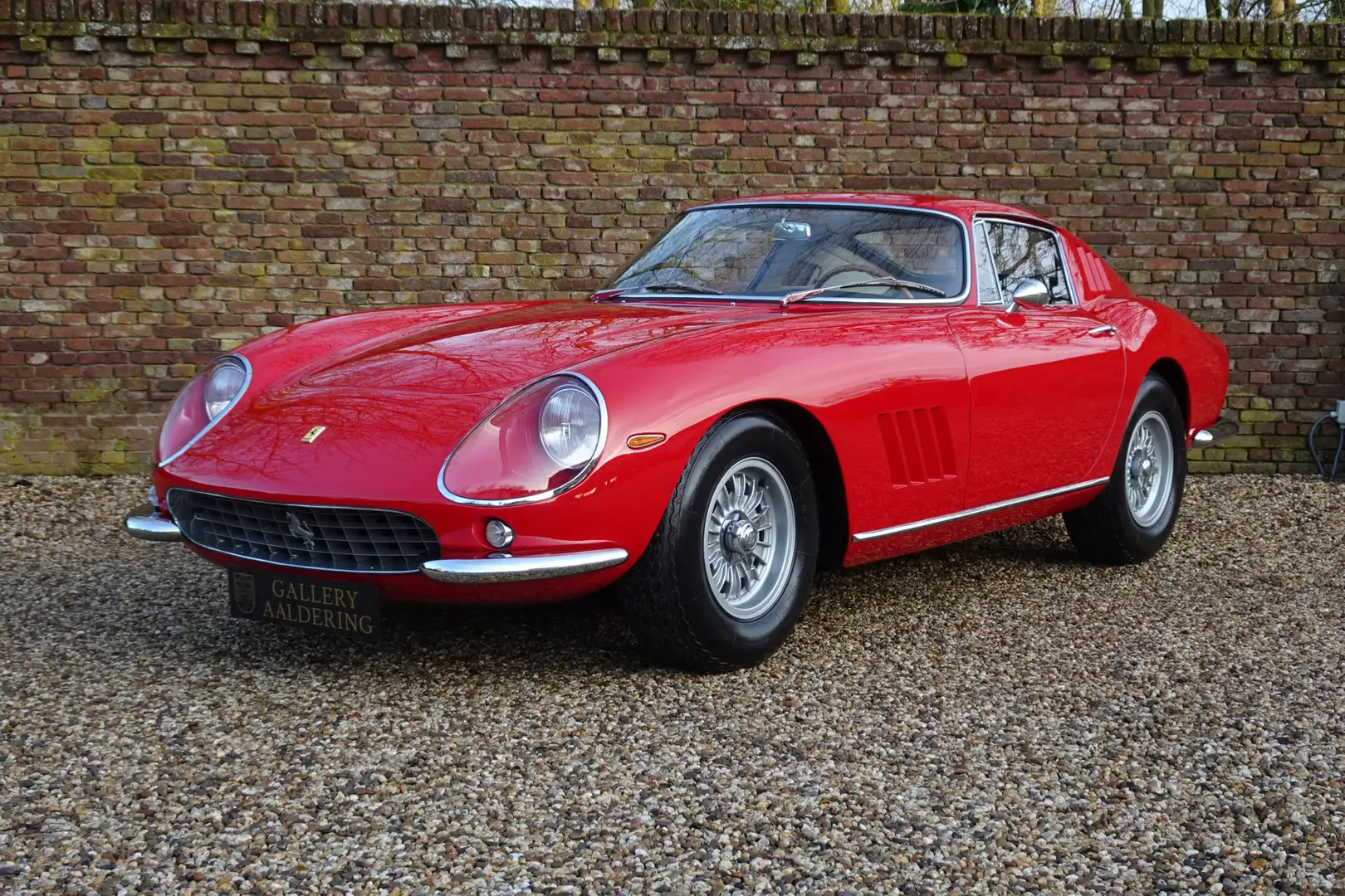 Ferrari 275 GTB Berlinetta Scaglietti The 81st example produce Roşu - 1