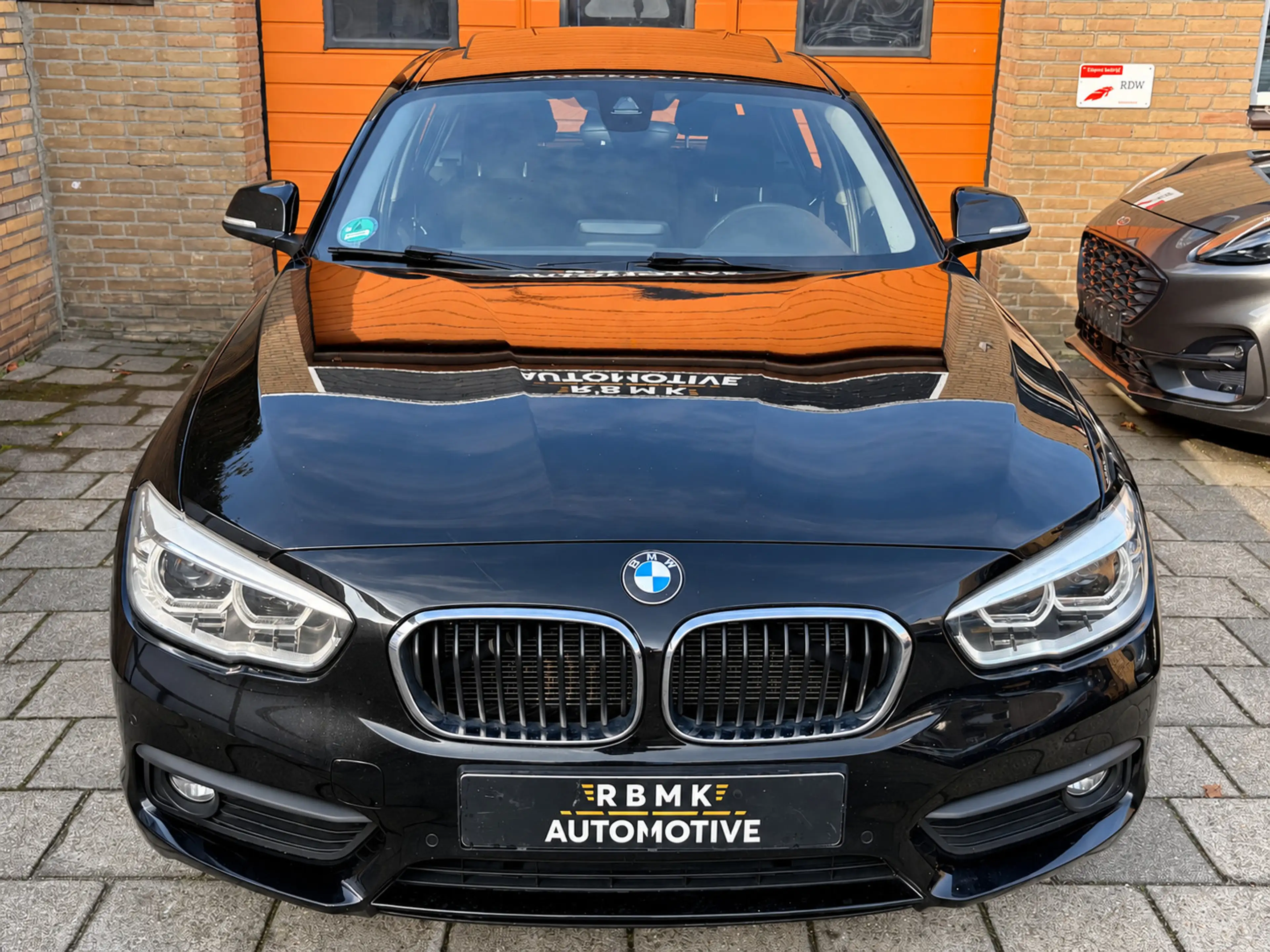 BMW 118 1-serie 118i / Panorama dak! — photo 7