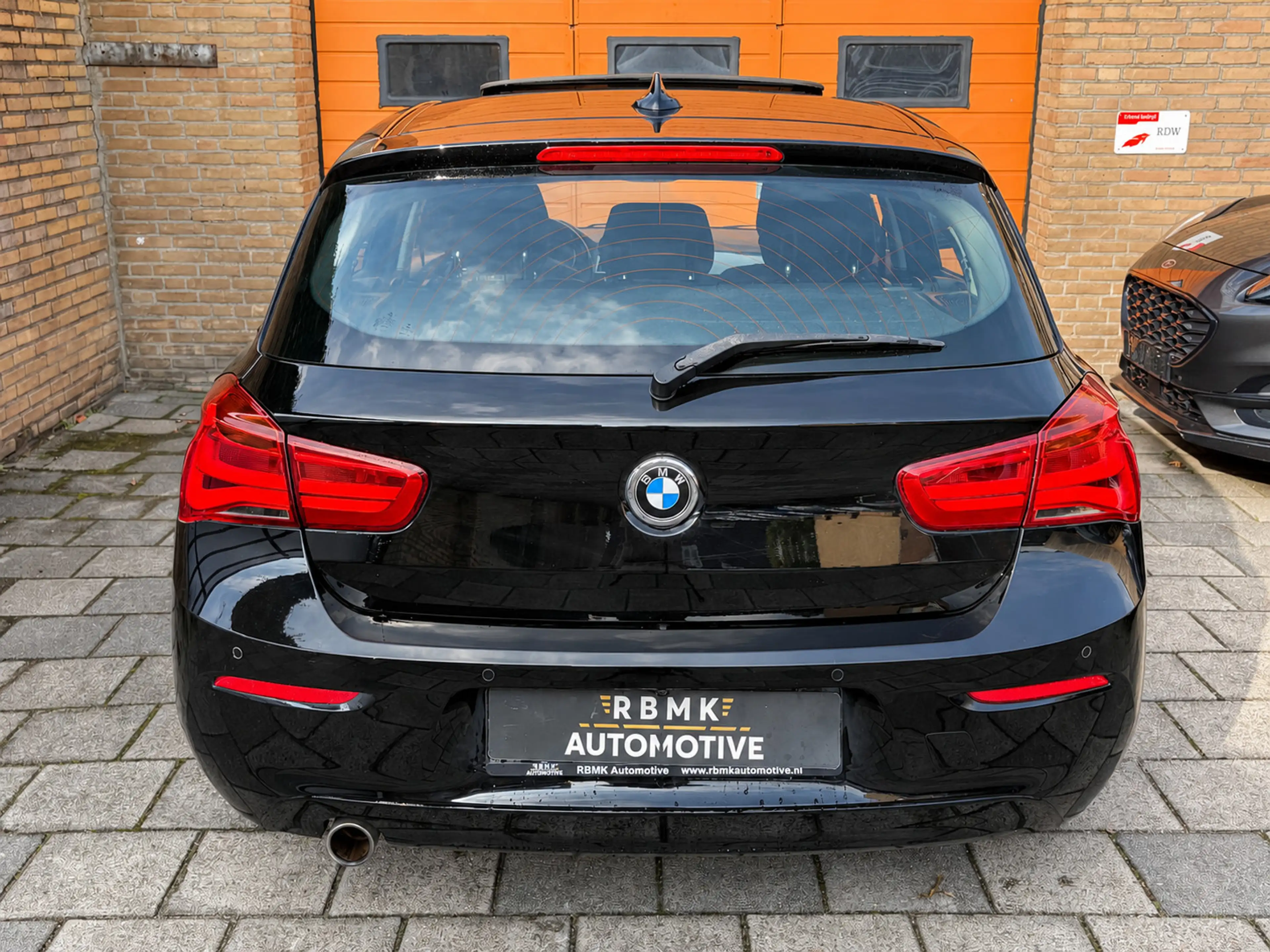 BMW 118 1-serie 118i / Panorama dak! — photo 8