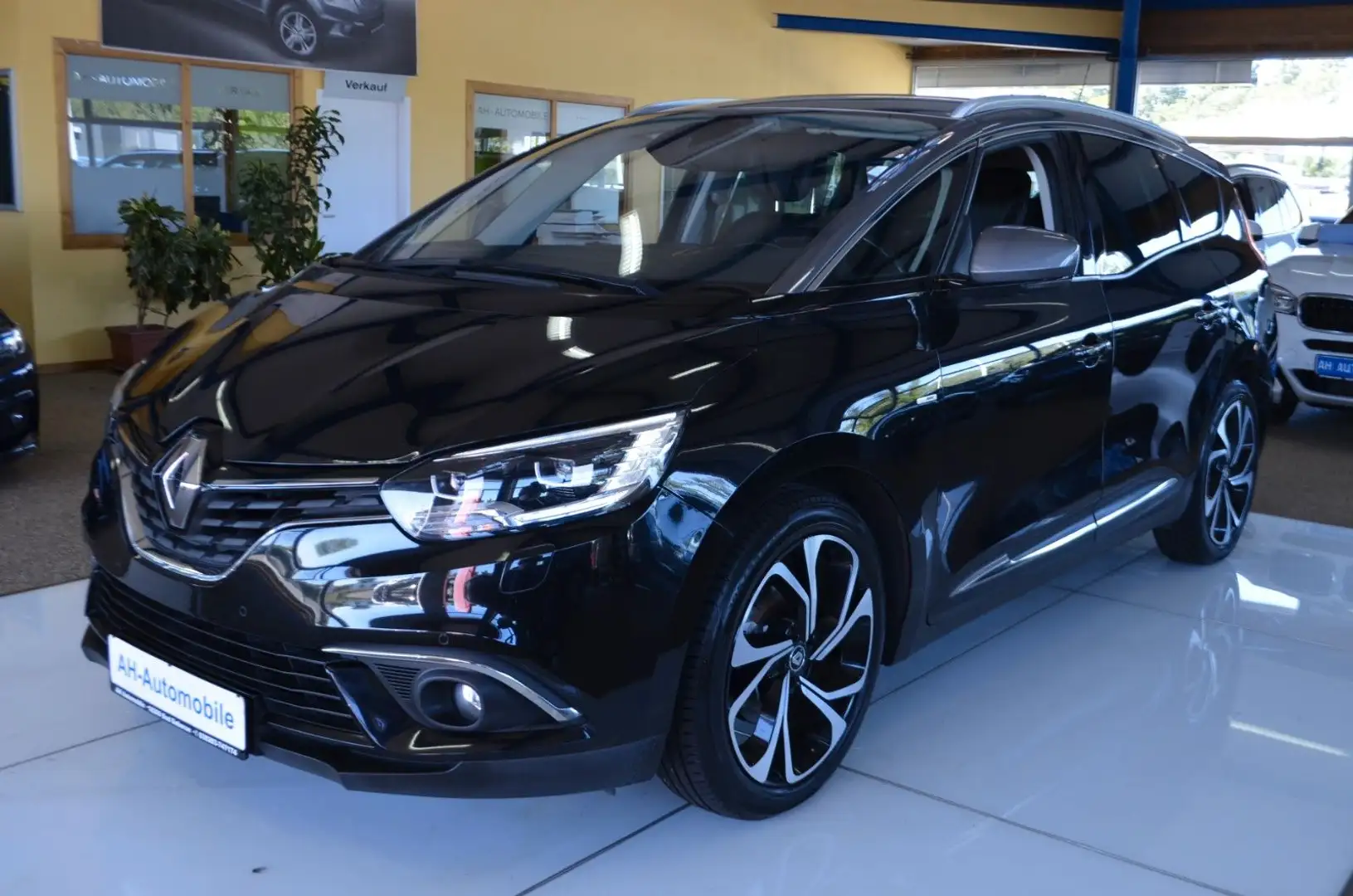 Renault Scenic IV Grand BOSE Edition AUTOMATIK / NAVI Rot - 1