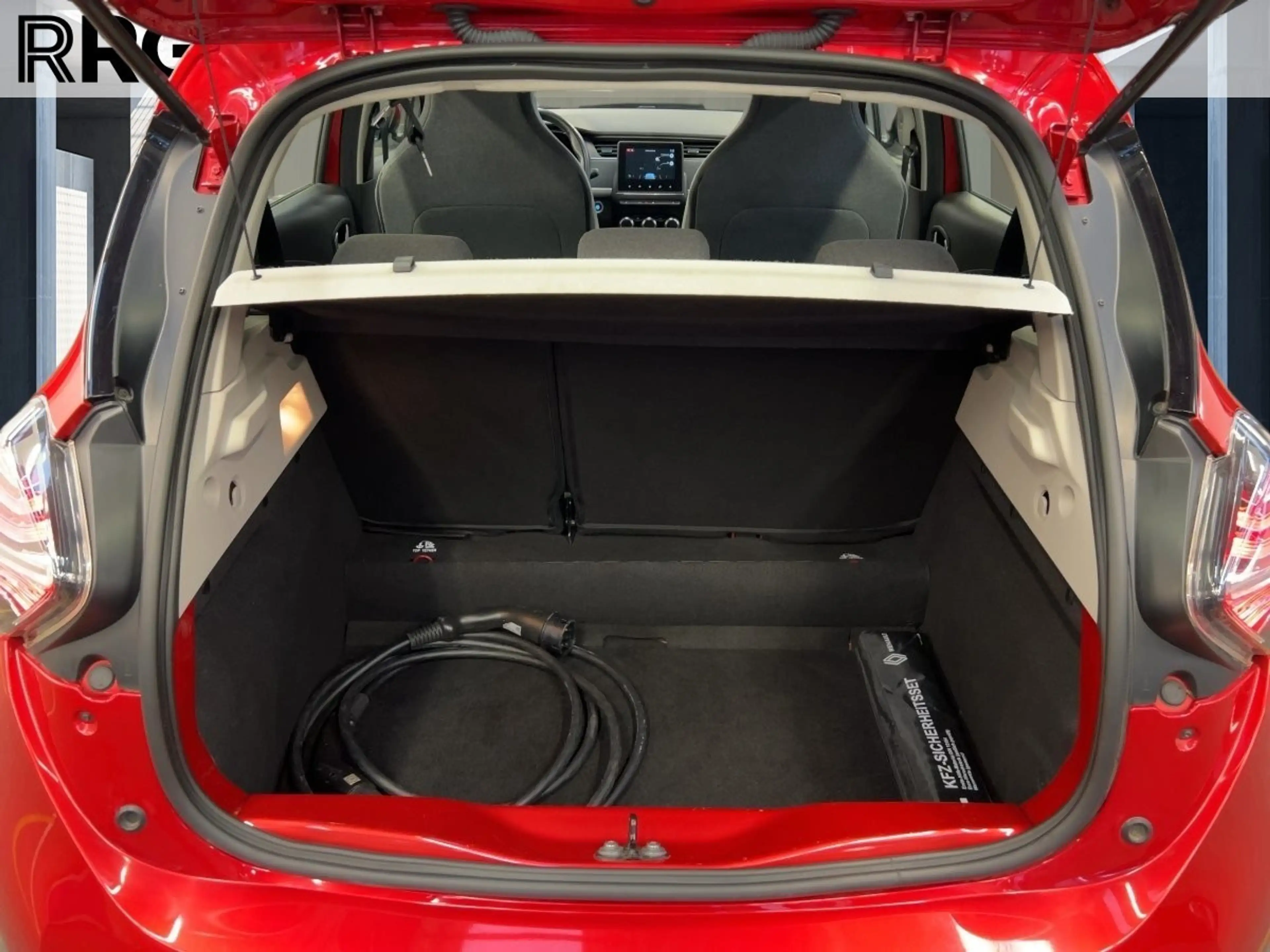 Renault ZOE R135 Z.E.50 EVOLUTION — photo 17