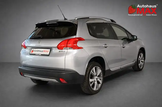Peugeot 2008 view 6