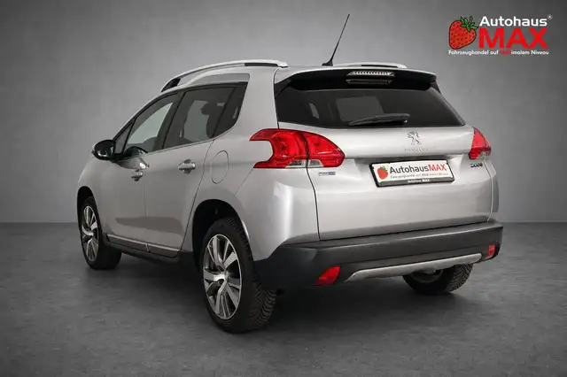 Peugeot 2008 view 3