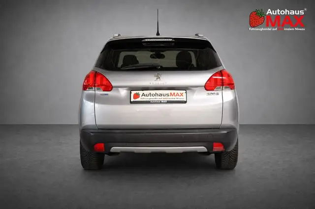 Peugeot 2008 view 5
