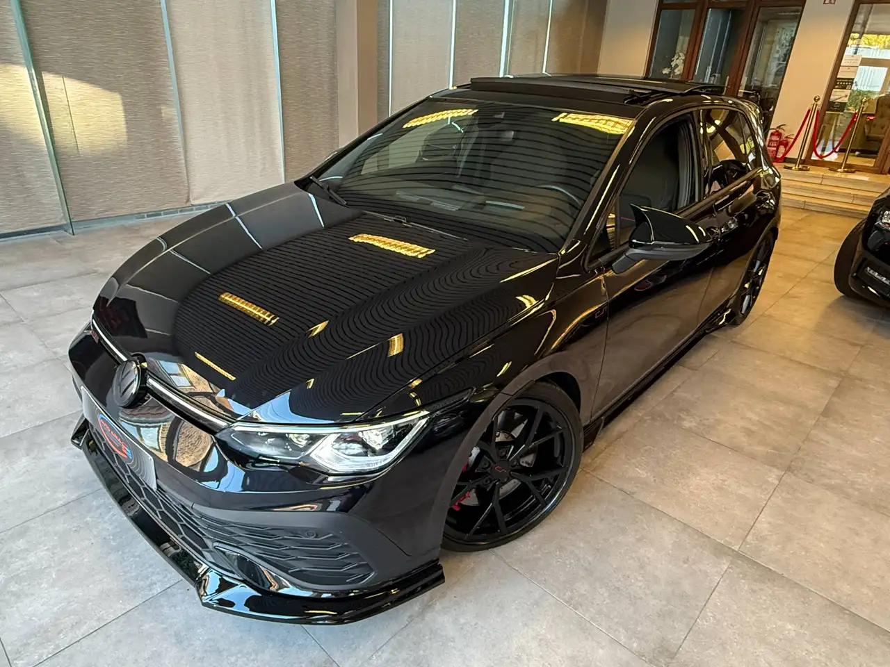 Volkswagen Golf 2.0 TSI GTI Clubsport OPF DSG*full black*, миниатюра 4
