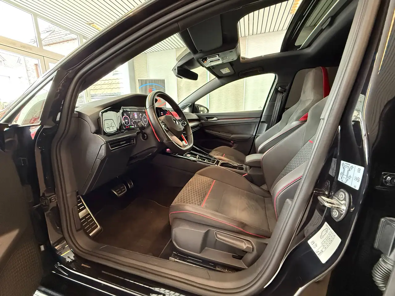 Volkswagen Golf 2.0 TSI GTI Clubsport OPF DSG*full black*, миниатюра 20