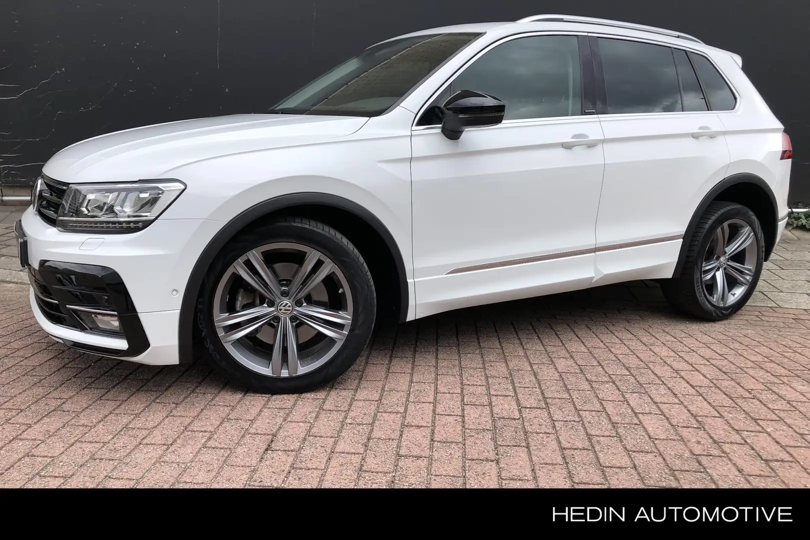 Volkswagen Tiguan 2.0 TSI 4Motion Highline Business R Panoramadak | Weiß - 1