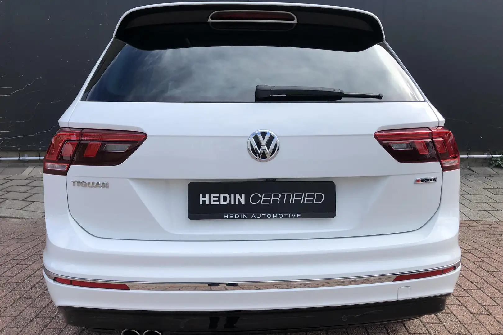 Volkswagen Tiguan 2.0 TSI 4Motion Highline Business R Panoramadak | Weiß - 2