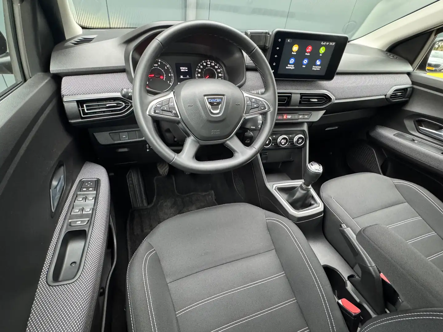Dacia Sandero Stepway 1.0 TCe 100 Bi-Fuel Comfort * Carplay * Tr Grau - 2