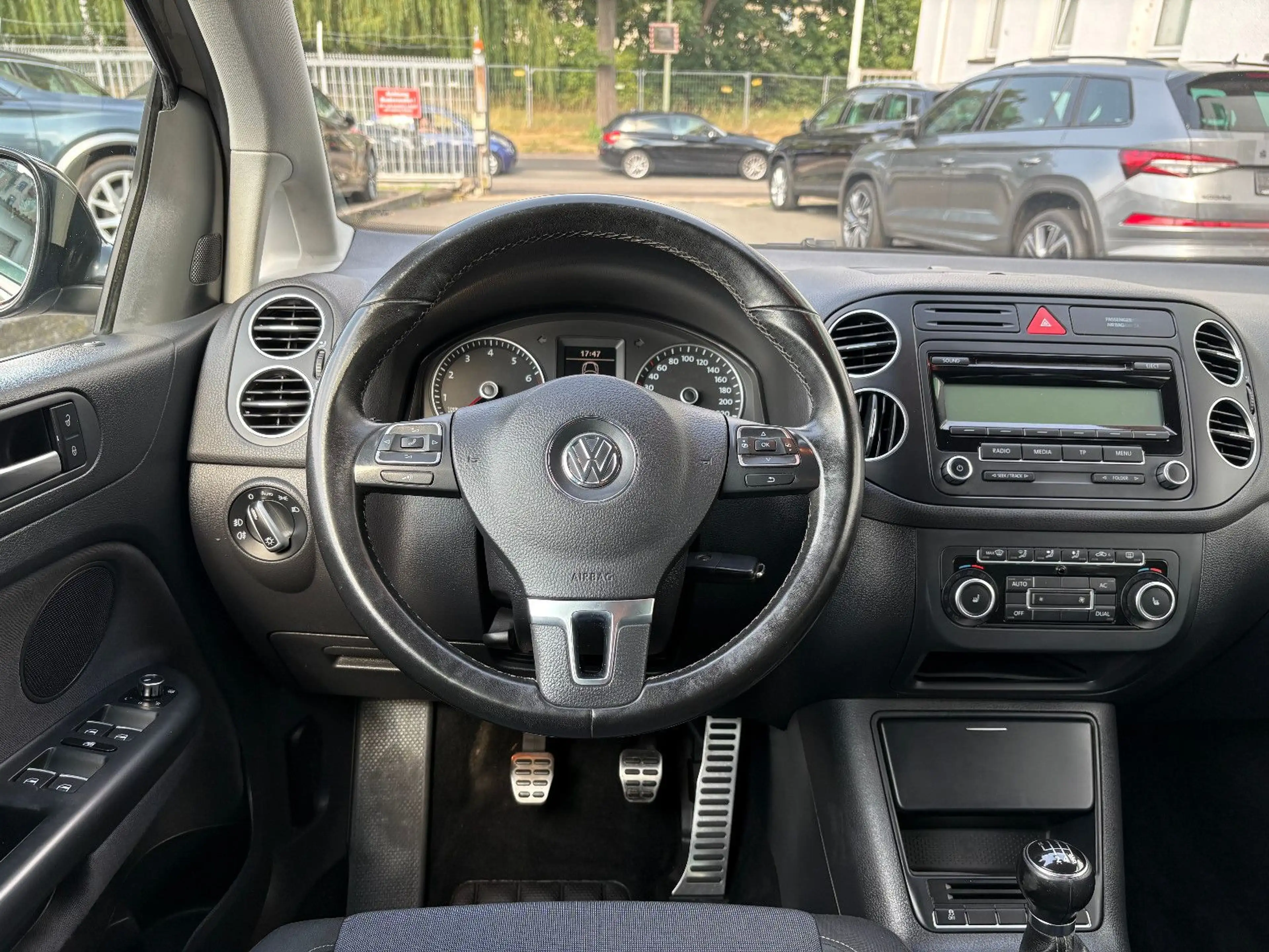 Volkswagen Golf Plus Golf 1.4 TSI Plus VI Style - KLIMA SHZ TEMP PDC — photo 11