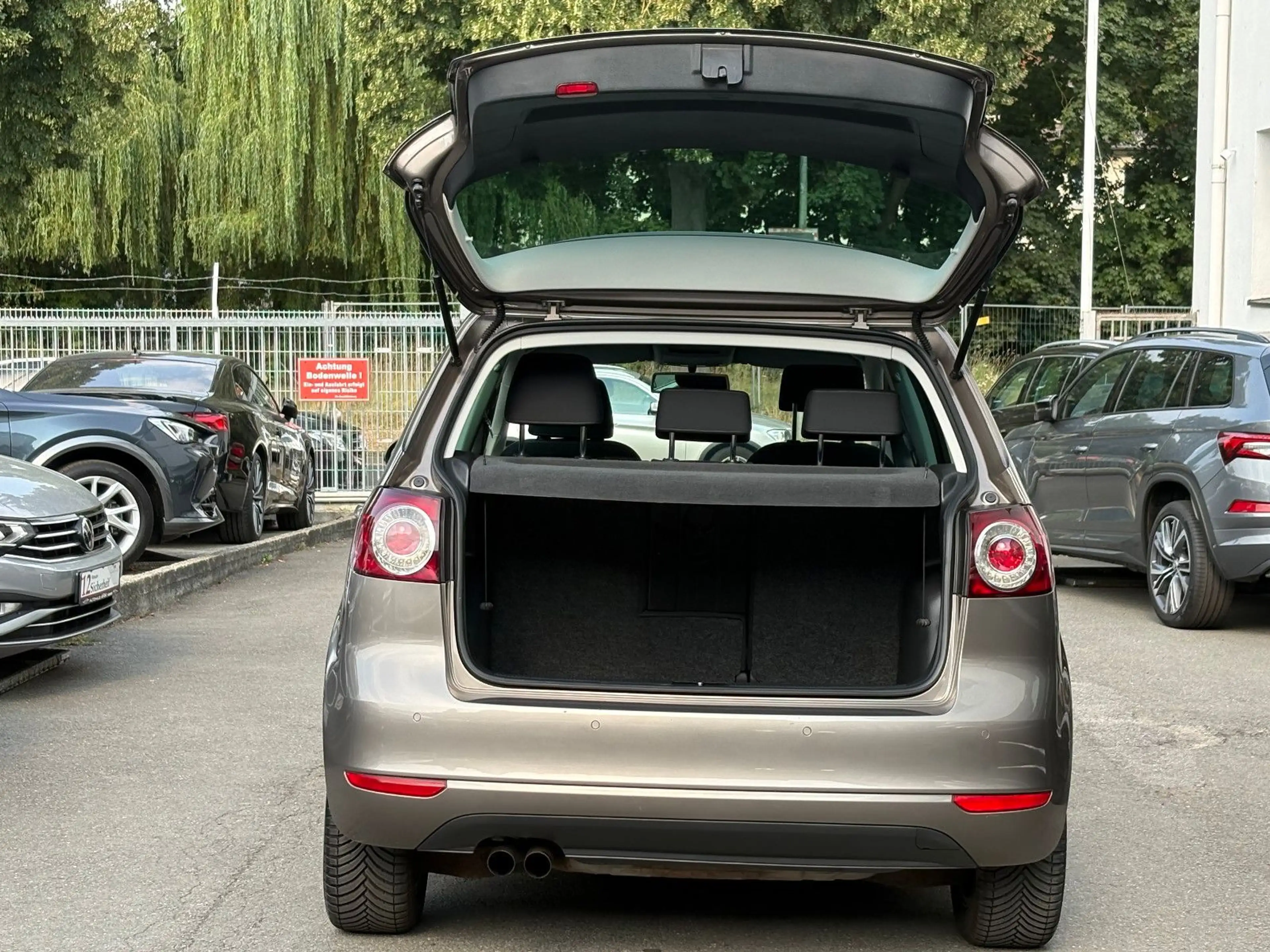 Volkswagen Golf Plus Golf 1.4 TSI Plus VI Style - KLIMA SHZ TEMP PDC — photo 7