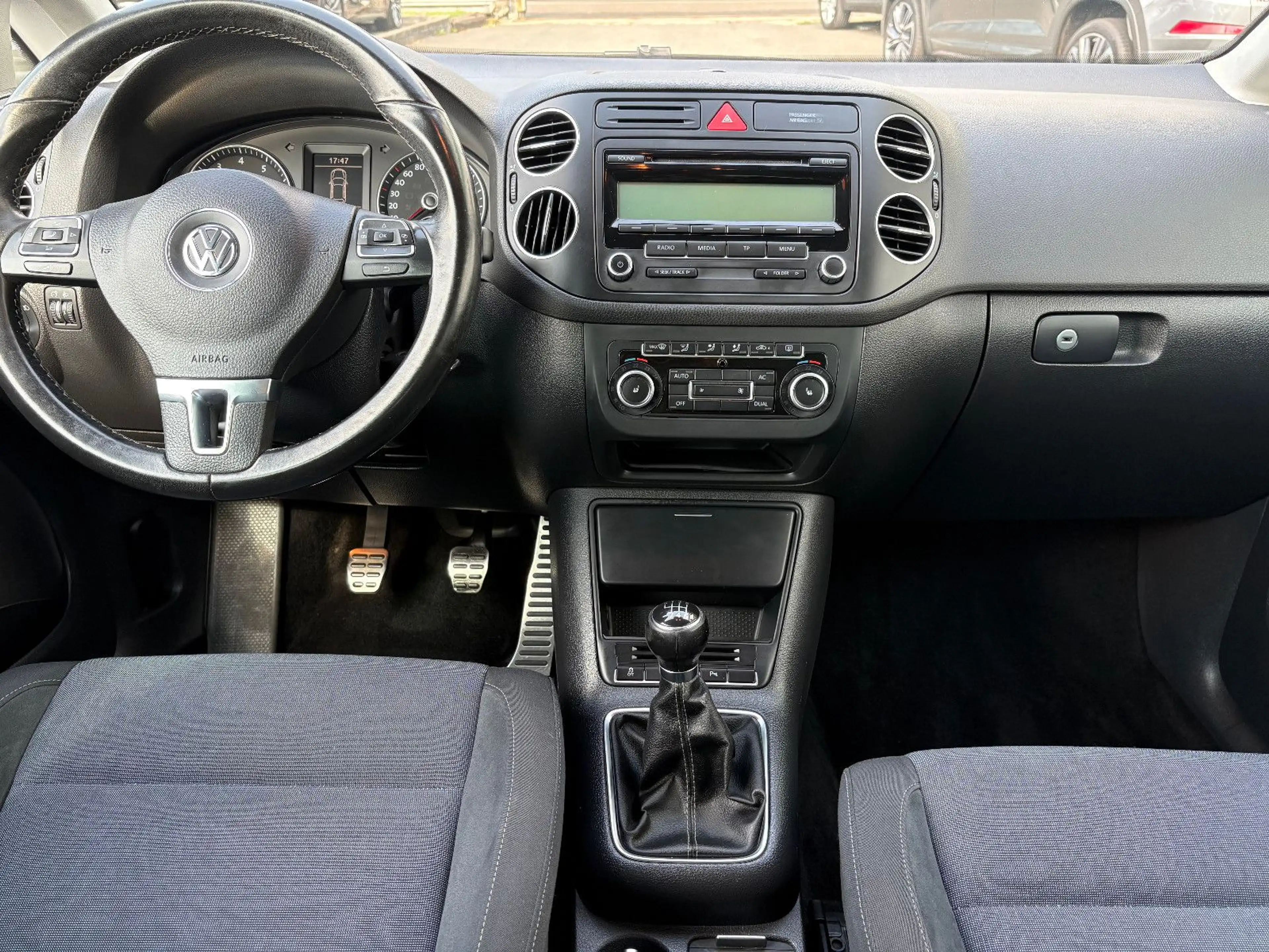 Volkswagen Golf Plus Golf 1.4 TSI Plus VI Style - KLIMA SHZ TEMP PDC — photo 12