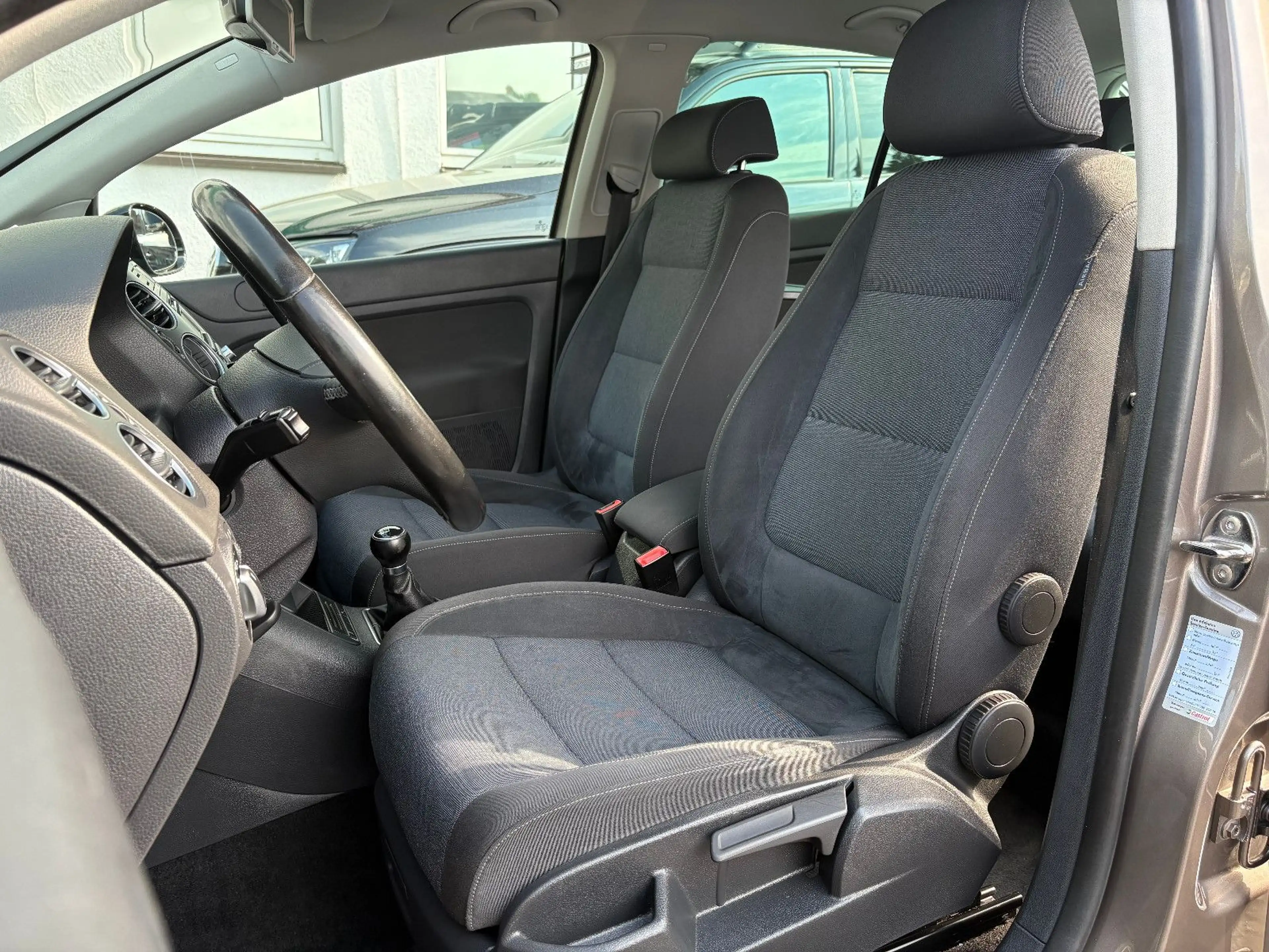 Volkswagen Golf Plus Golf 1.4 TSI Plus VI Style - KLIMA SHZ TEMP PDC — photo 15
