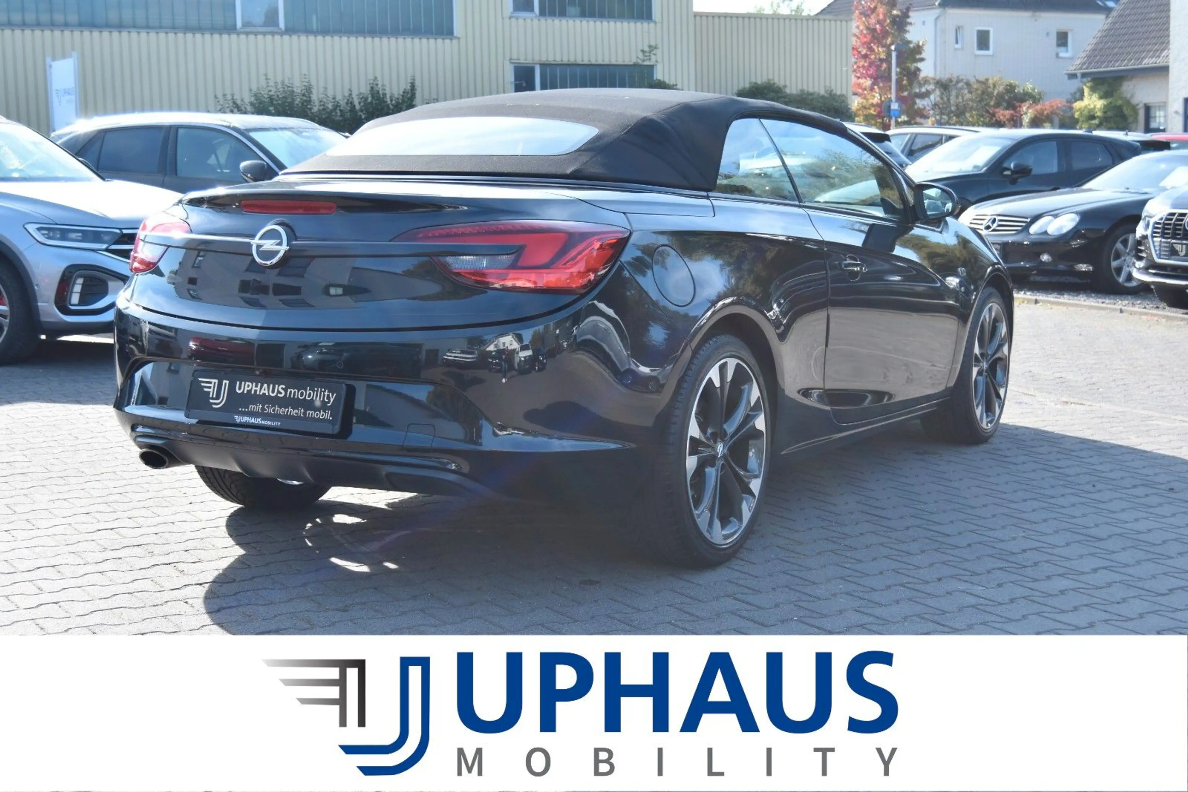 Opel Cascada 1.6 Turbo XENON/NAVI/SHZ/LKh/20"/RFK — photo 4