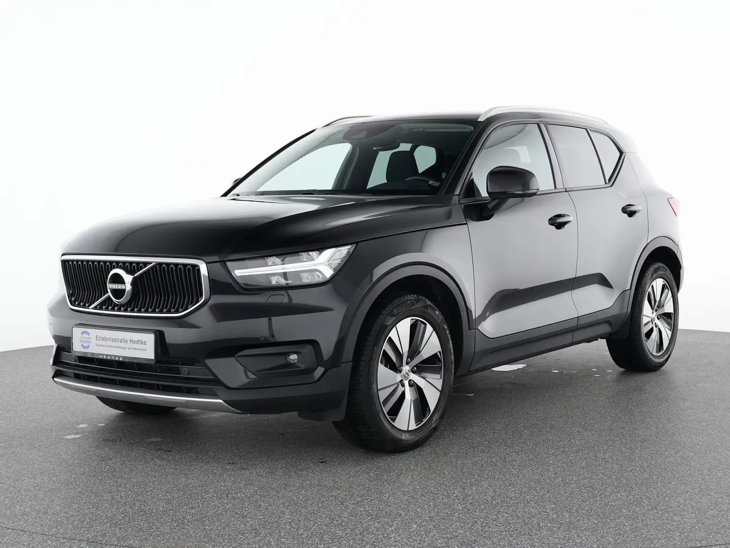 Volvo XC40 B4 Benzin Momentum Pro 18"+ACC+RFK+VOLL-LED Schwarz - 1