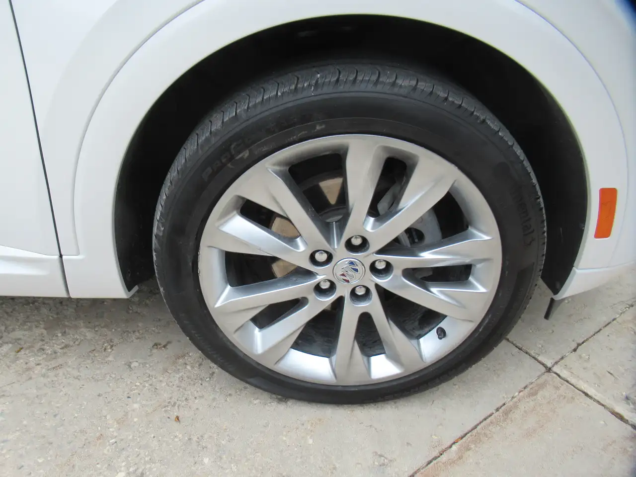 Buick Envision fotografie Buick Envision