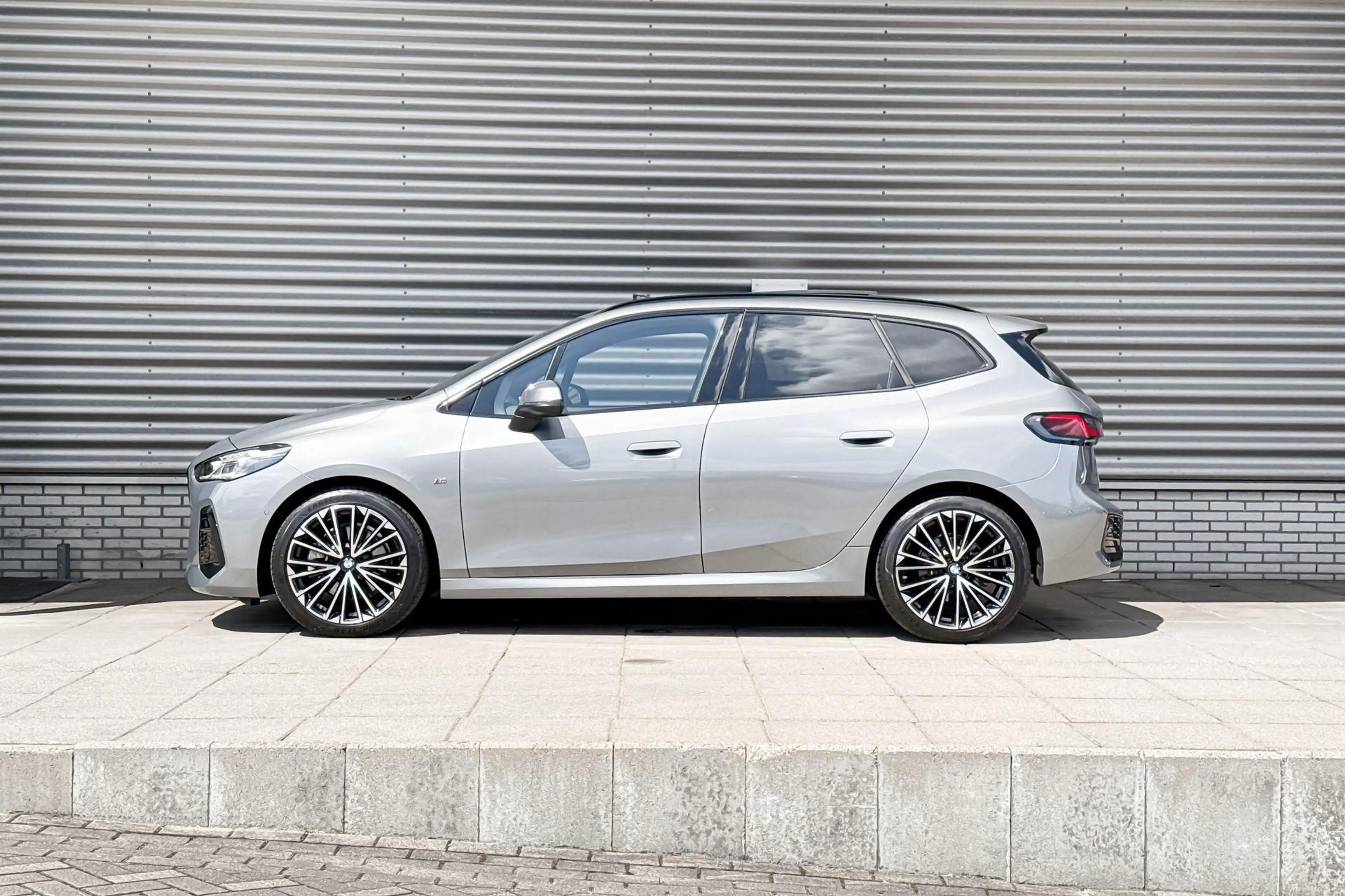 BMW 223 2 Serie Active Tourer 223i — photo 2