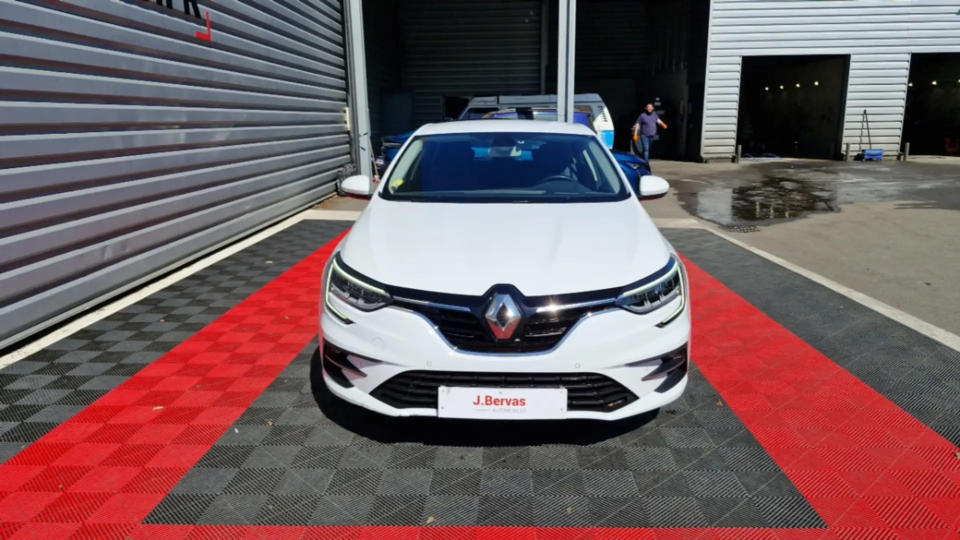 Renault Megane IV Berline evolution Blue dCi 115 EDC Blanc - 2