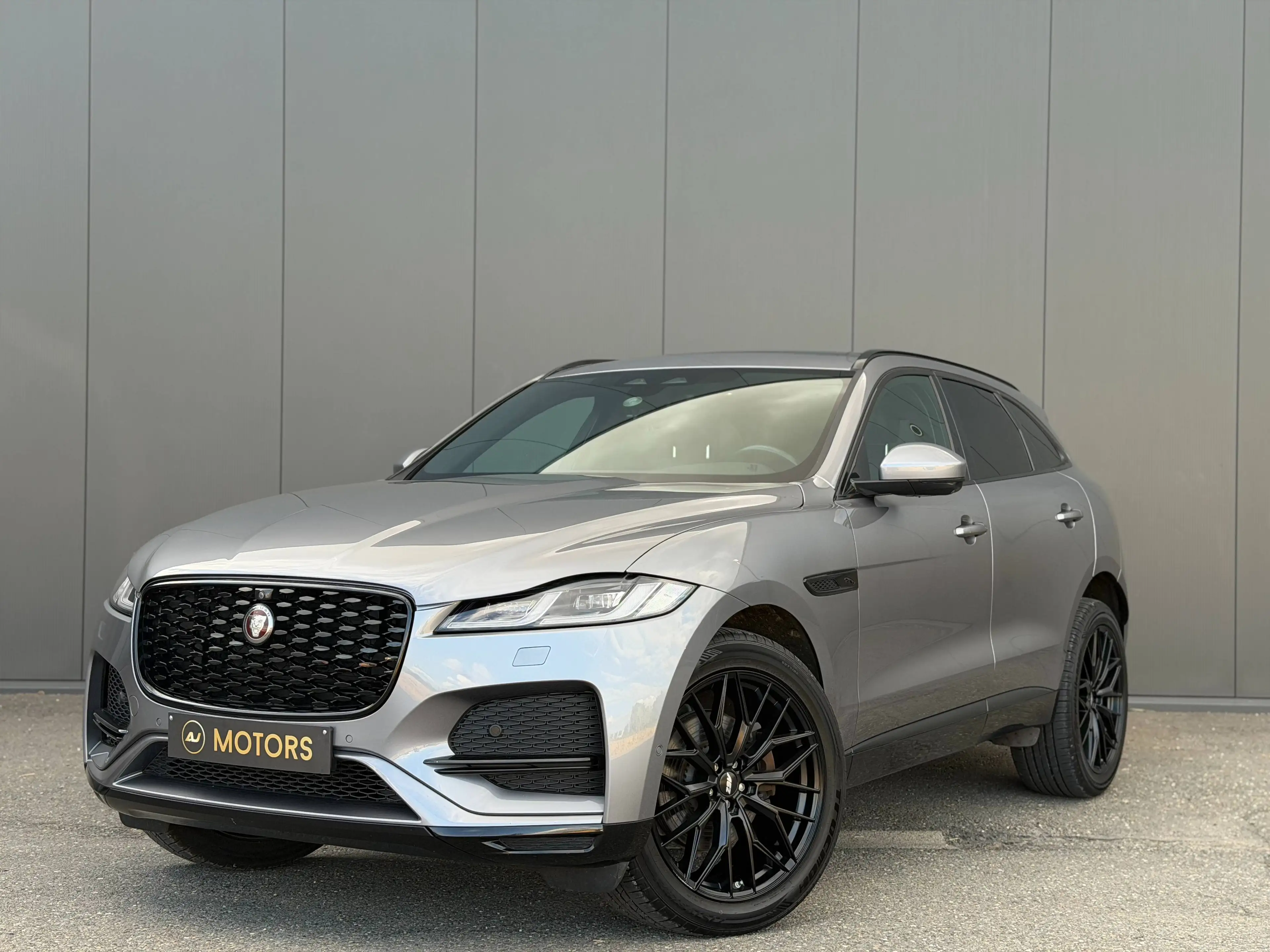 Jaguar F-Pace 2.0D MHEV 163cv - Facelift - Toit ouvrant - 360