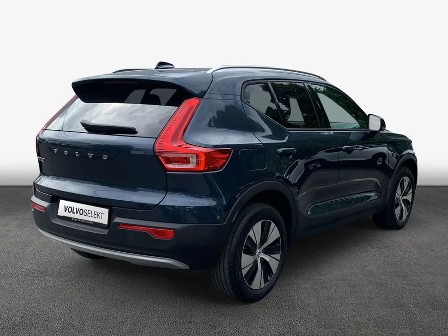 Volvo XC40 XC40 T3 Geartronic Momentum Pro Blauw - 2