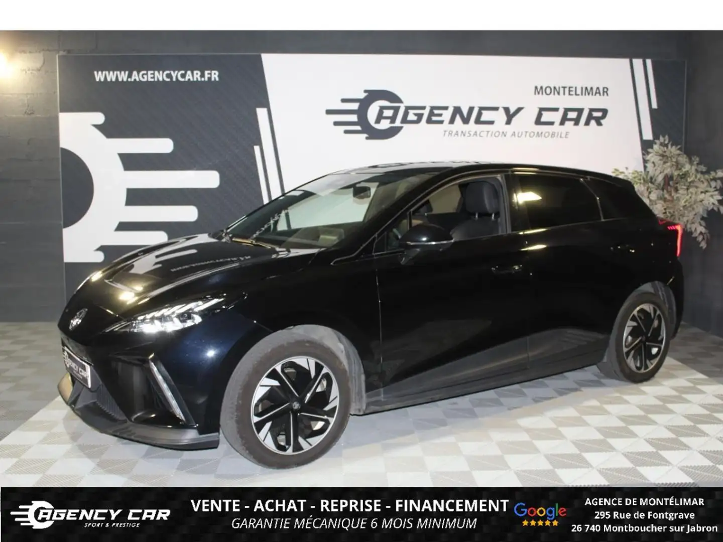MG MG4 204 - 64 KWh Luxury Noir - 1