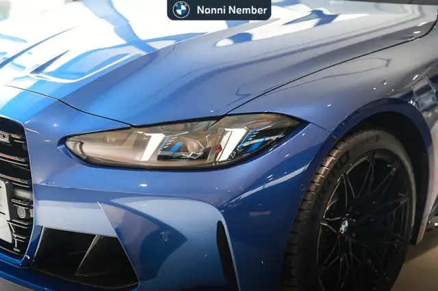 BMW M3 view 5