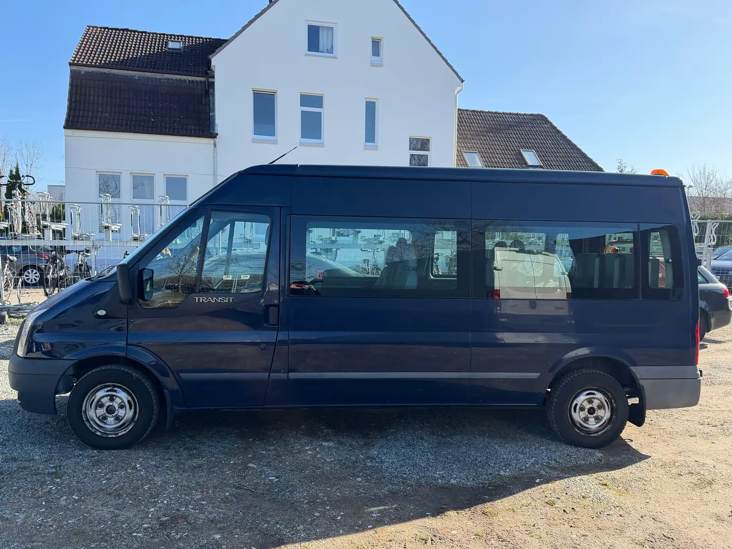 Ford Transit FT 300 L Trend / Mit Rollstuhllift / TÜV NEU Blau - 2