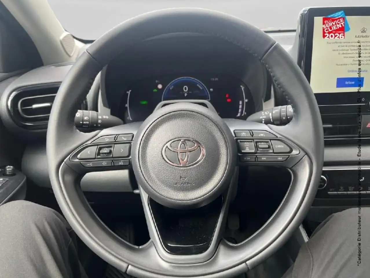 Toyota Yaris Yaris — photo 12