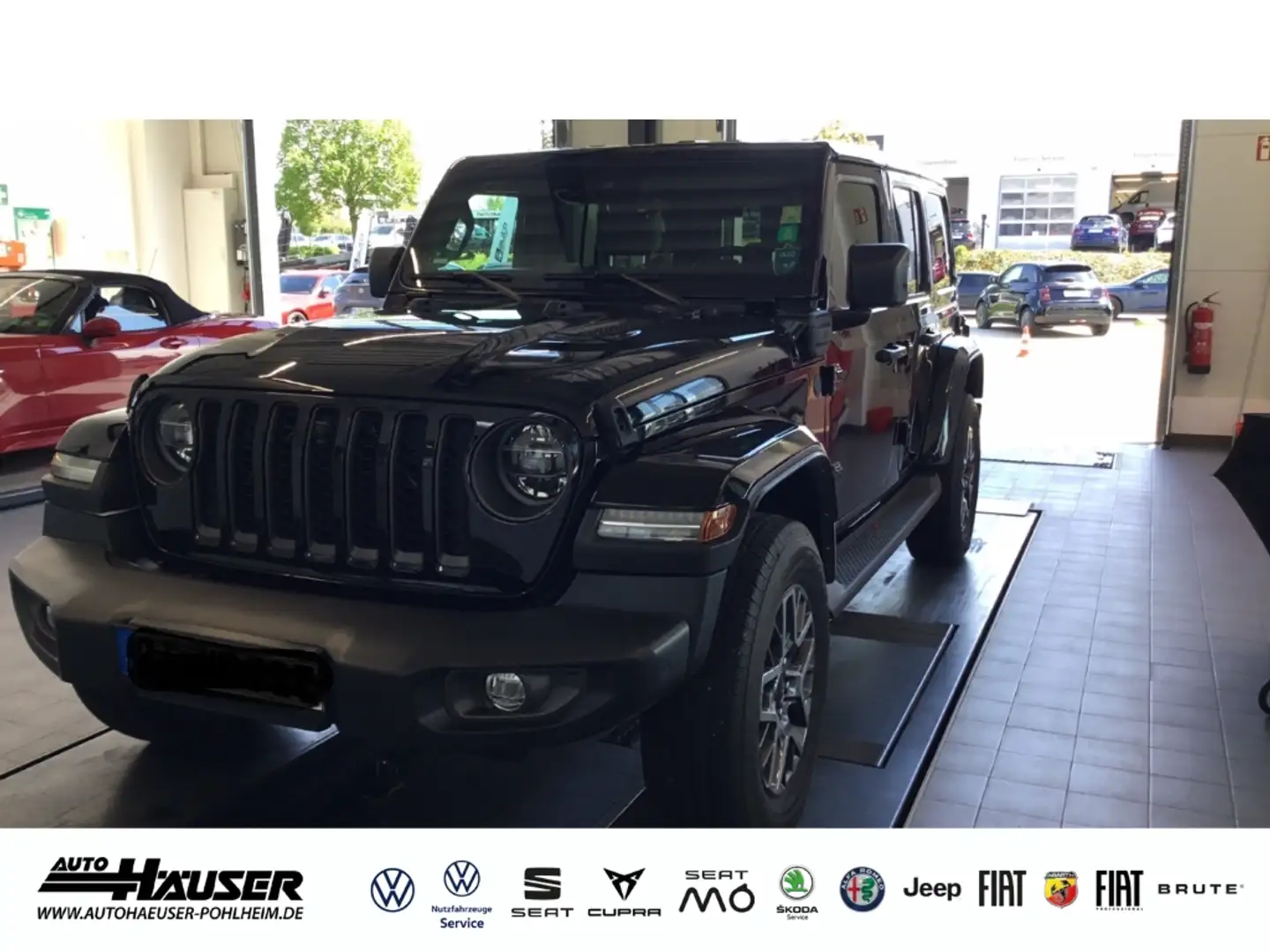 Jeep Wrangler Unlimited 80th Anniversary 4Xe PHEV 2.0 T 4x4 AT8 Schwarz - 1