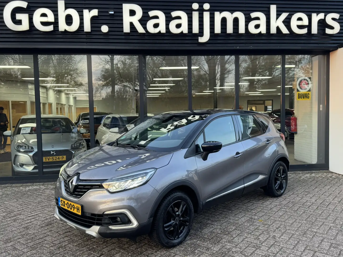 Renault Captur 0.9 TCe Intens*Navi*Camera*ECC*EXPORT/EX.BPM* Gris - 1