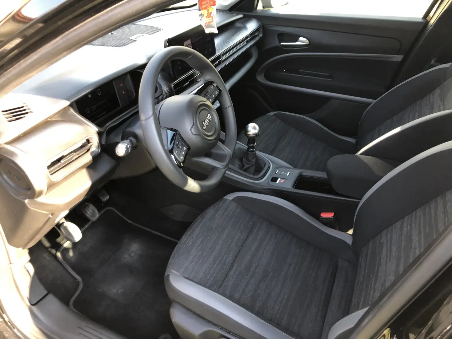 Jeep Avenger 1.2 turbo Longitude fwd 100cv - 1
