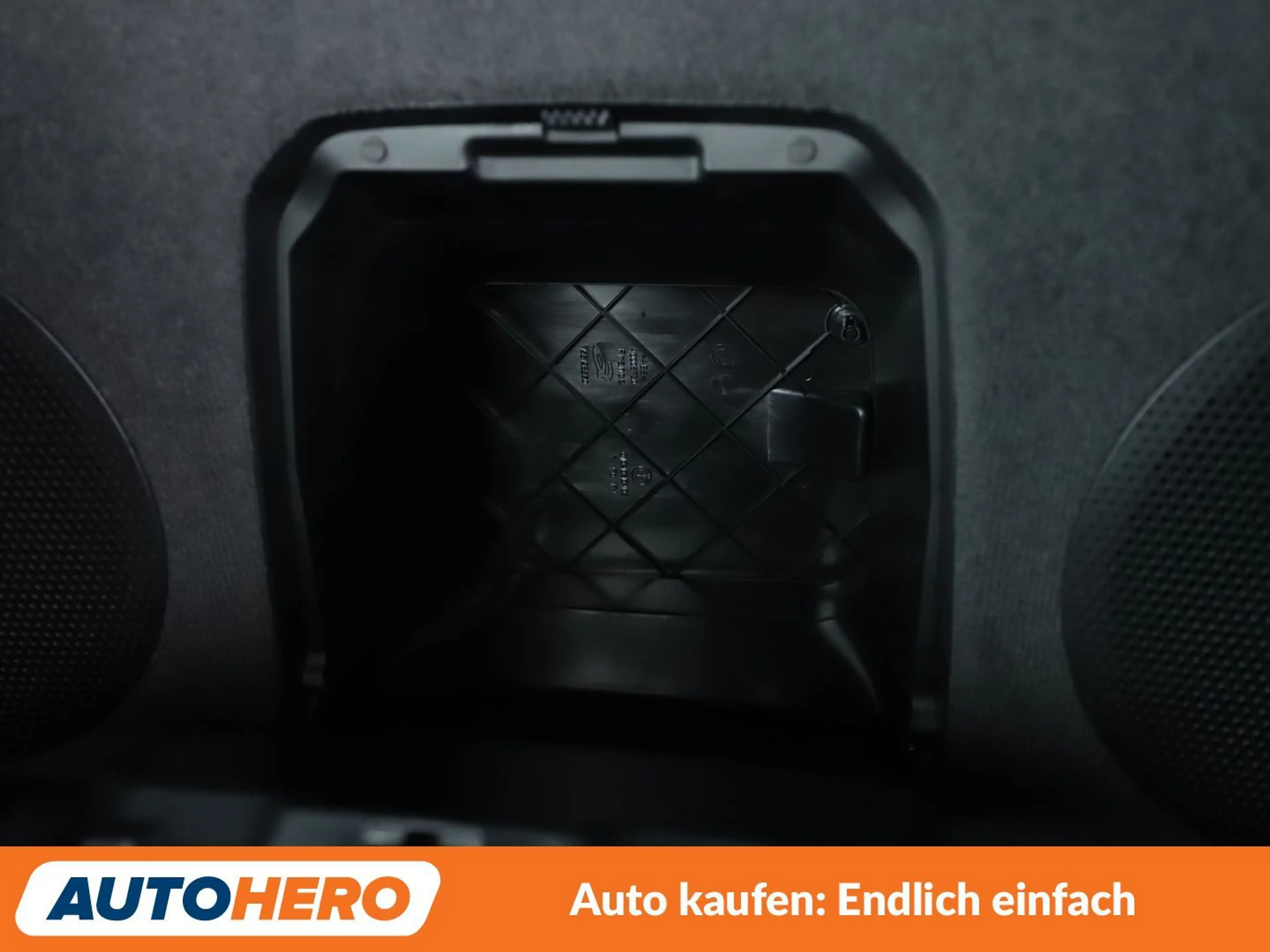 BMW Z4 sDrive 20i M Sport Aut.*NAVI*LED*CAM*SPUR*PDC*SHZ* — photo 14