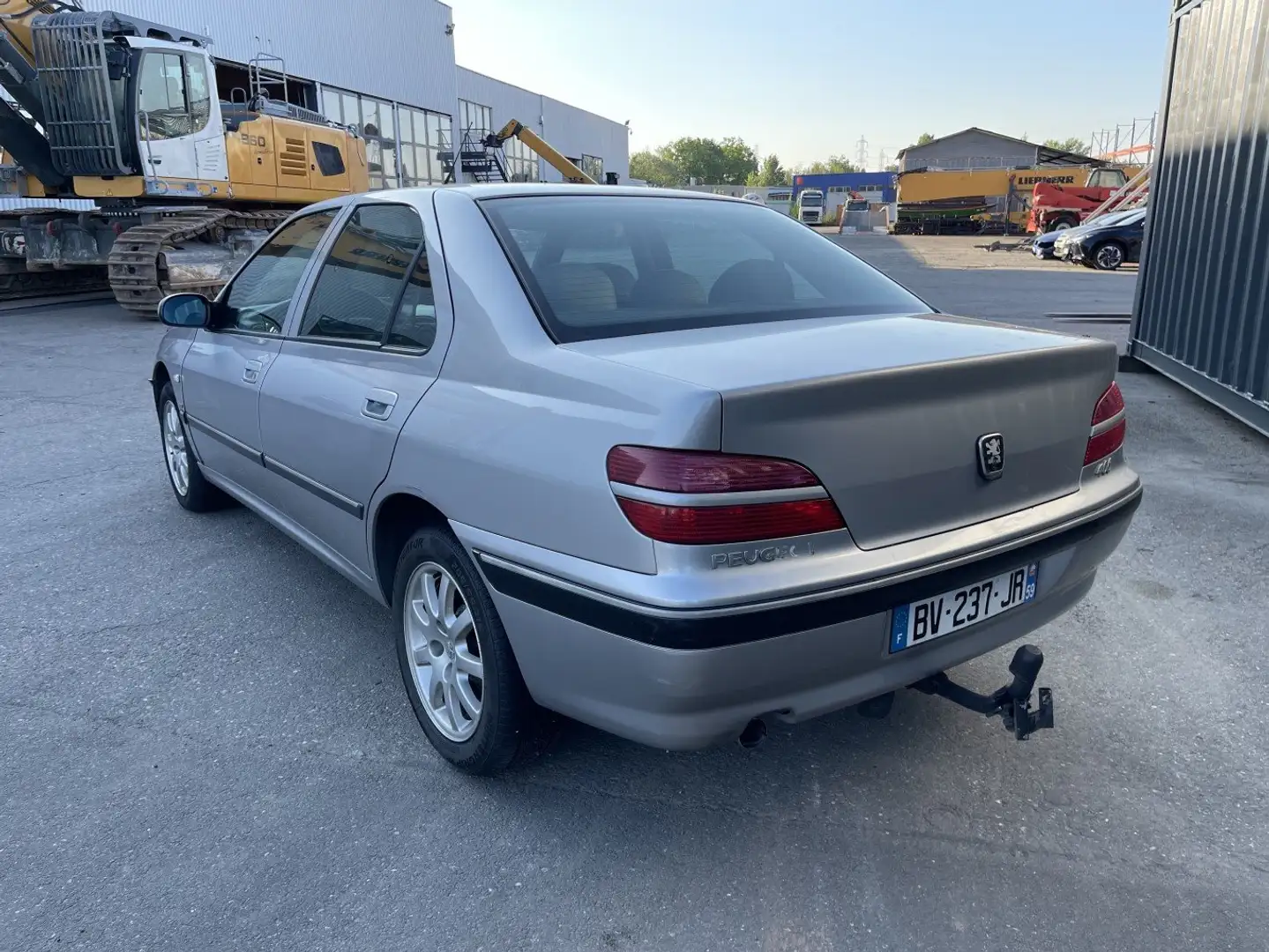 Peugeot 406 406 2.2 HDi 135 Gris - 2